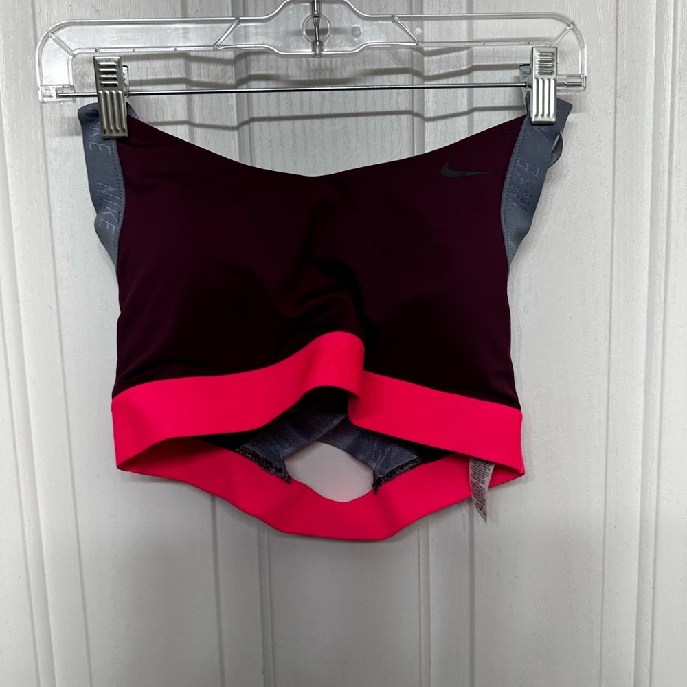Nike Cross-Back Sports Bra